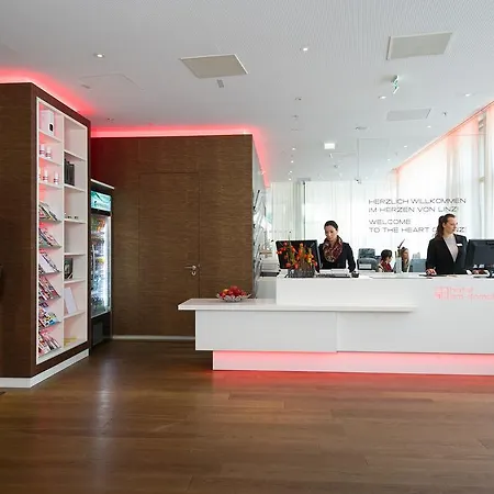阿姆多姆广场酒店 - 仅限成人入住 4*