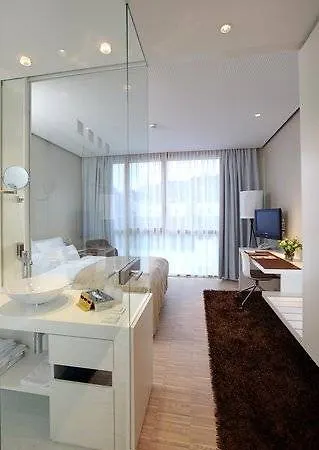 호텔 Am Domplatz - Adult Only 4*
