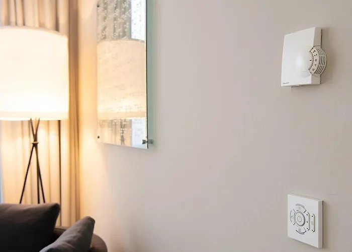 מלון Am Domplatz - Adult Only לינץ